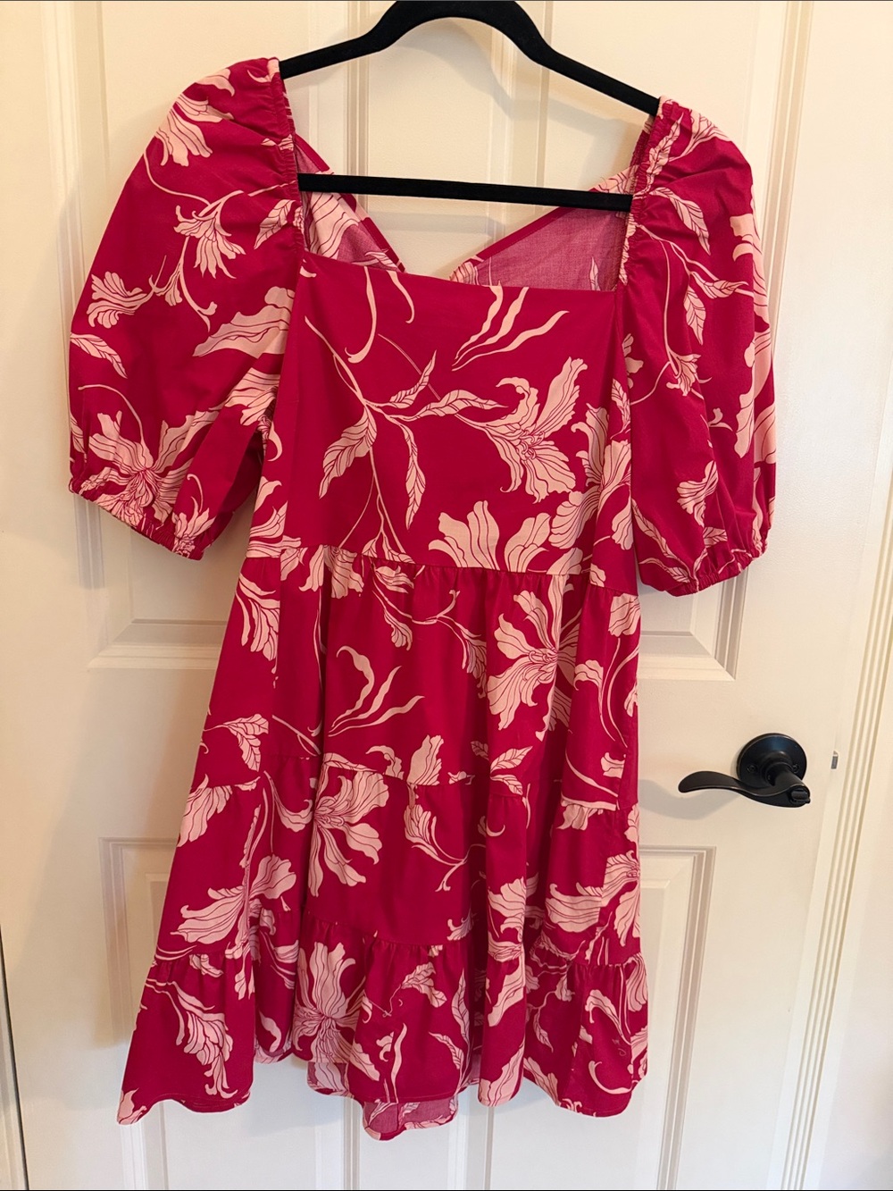 Express Pink Floral Puff Sleeve Dress